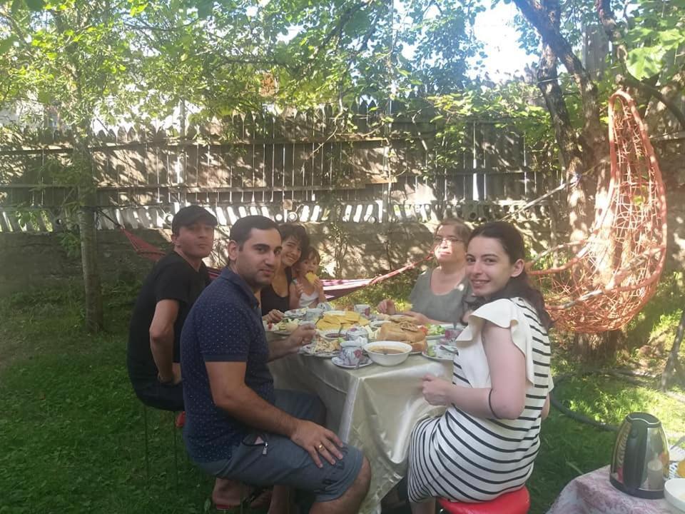Guest House Chveni Ezo Khulo Екстер'єр фото